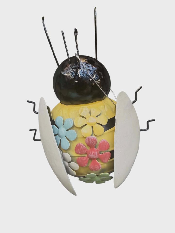 Yellow Metal Ladybug Pot Holder