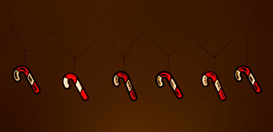 Infinity Light Candy Cane Garland