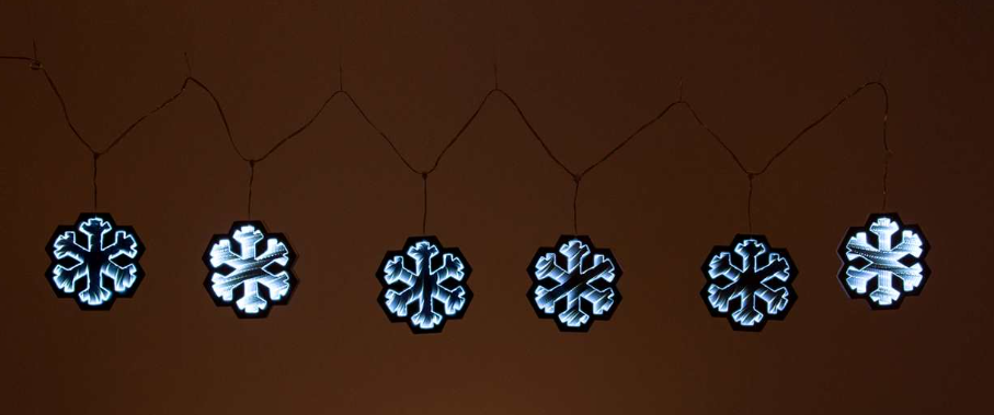 Infinity Light Snowflake Garland