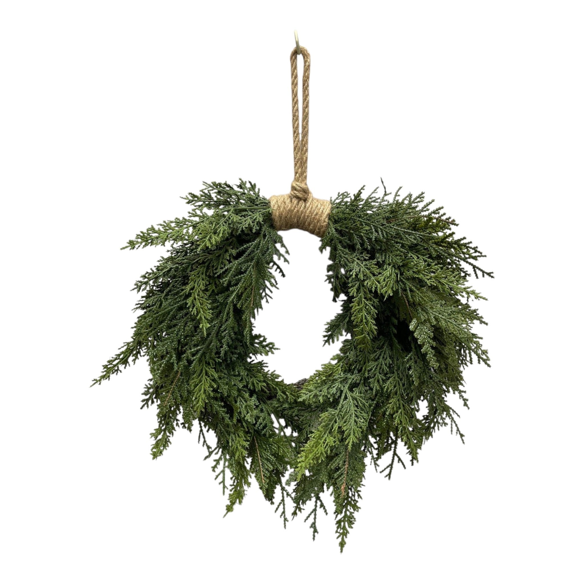 22" Fresh Touch Northern White Cedar Heart Shaped Wreath